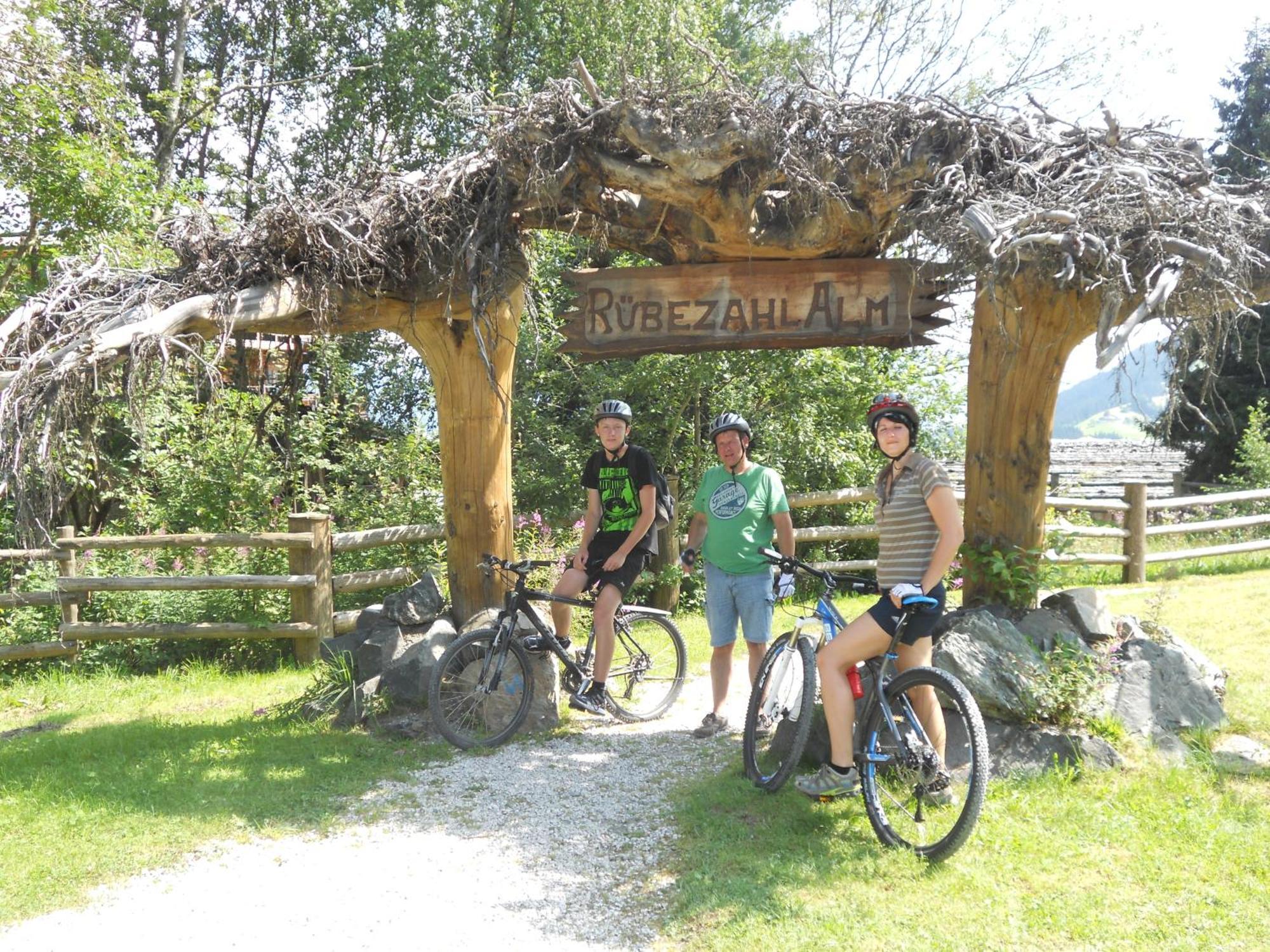 Landgasthof Pfarrwirt Hotel Thiersee Luaran gambar